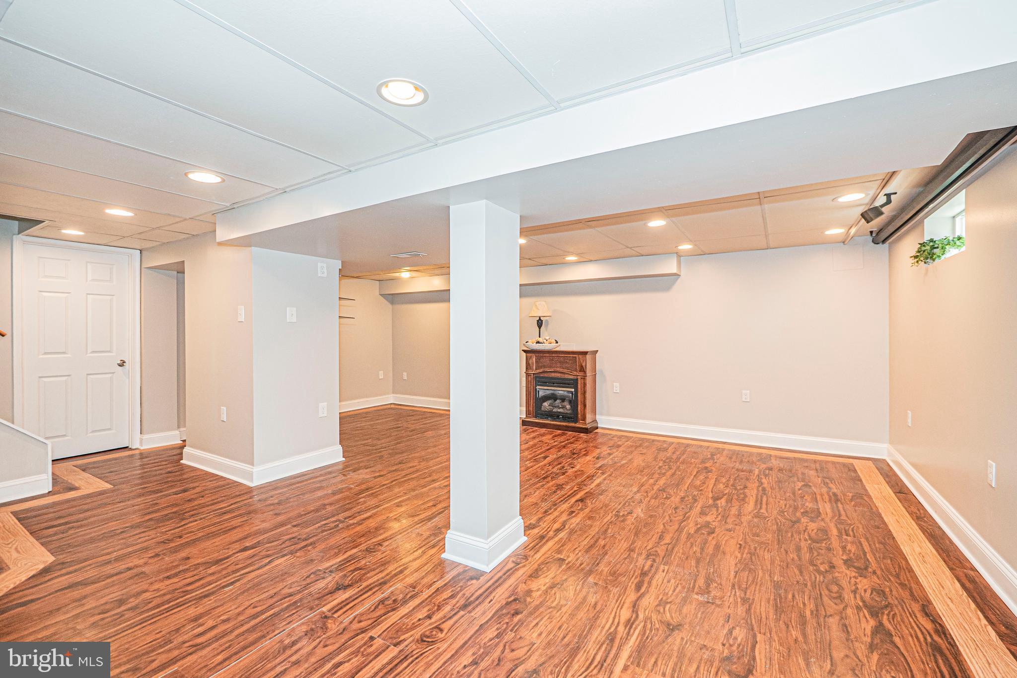 LINTHICUM HEIGHTS - Residential