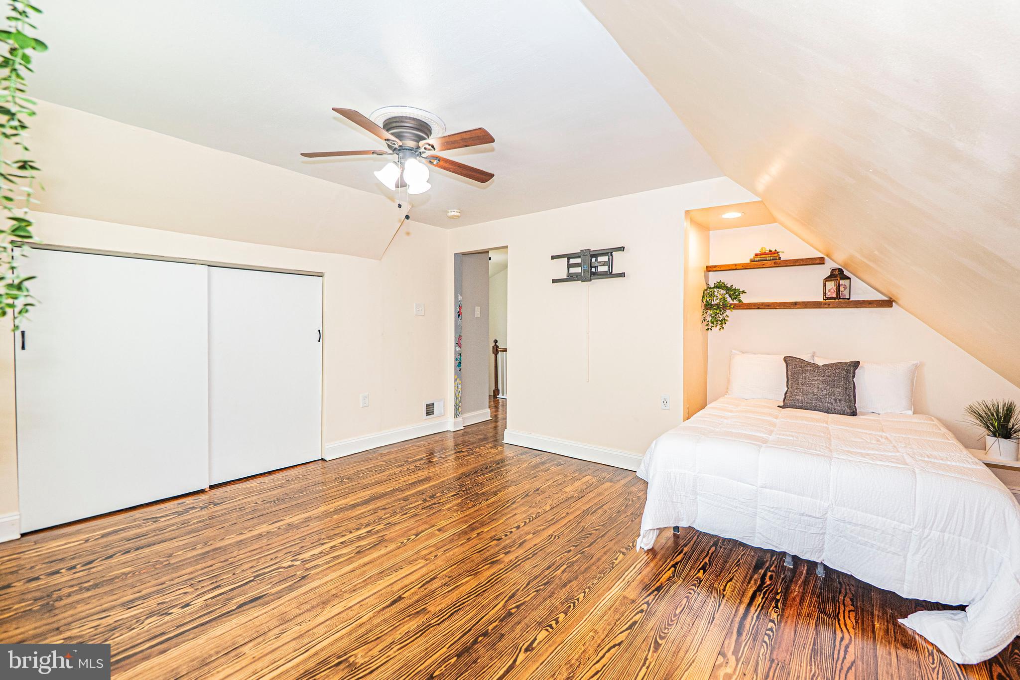 LINTHICUM HEIGHTS - Residential