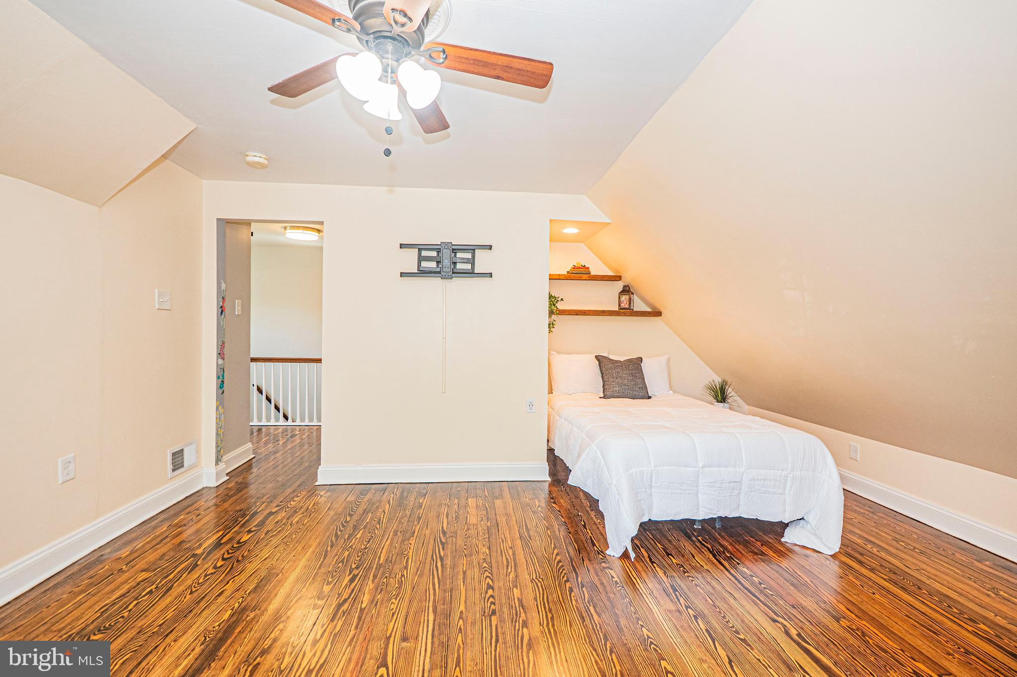 LINTHICUM HEIGHTS - Residential