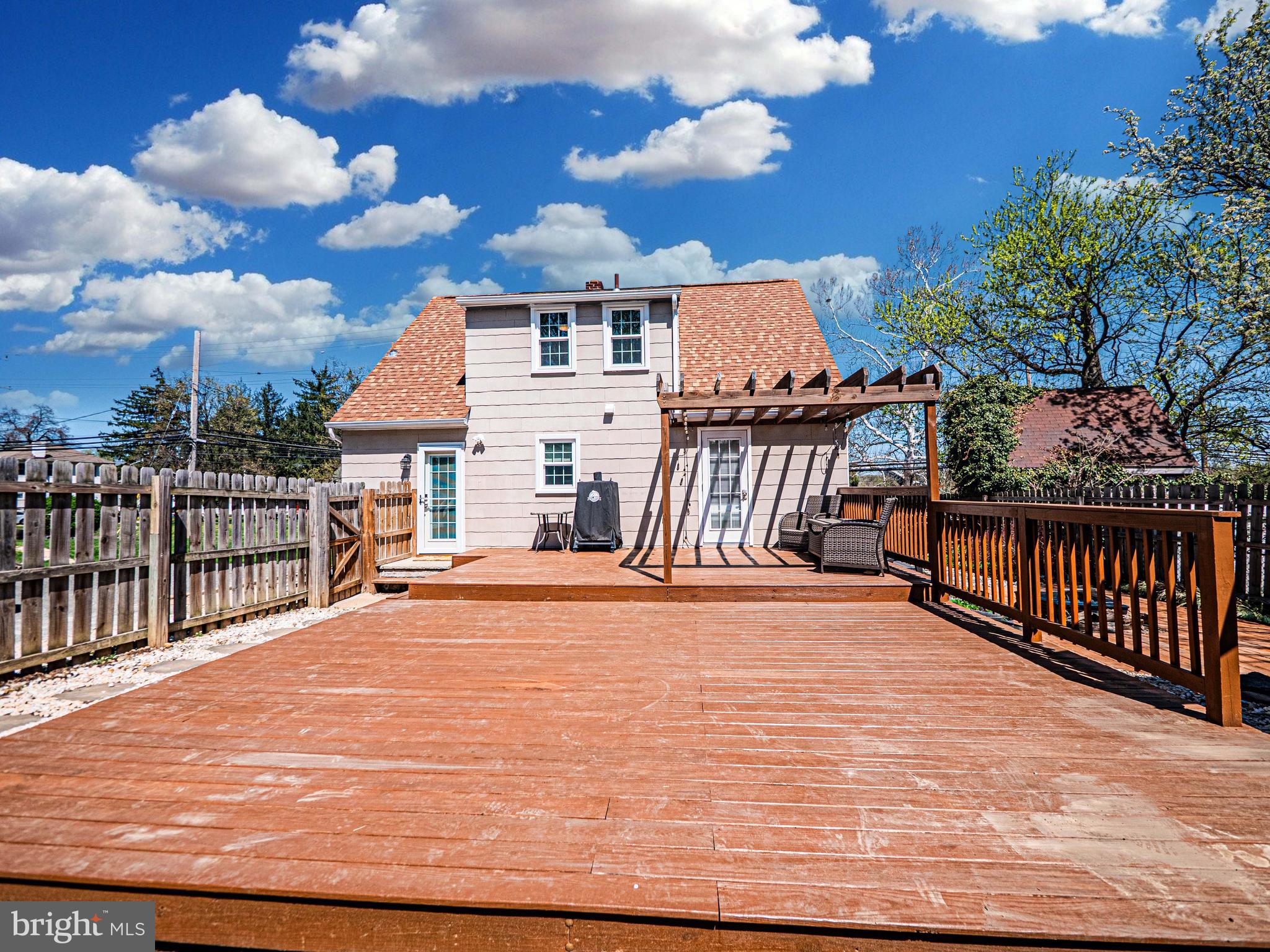 LINTHICUM HEIGHTS - Residential