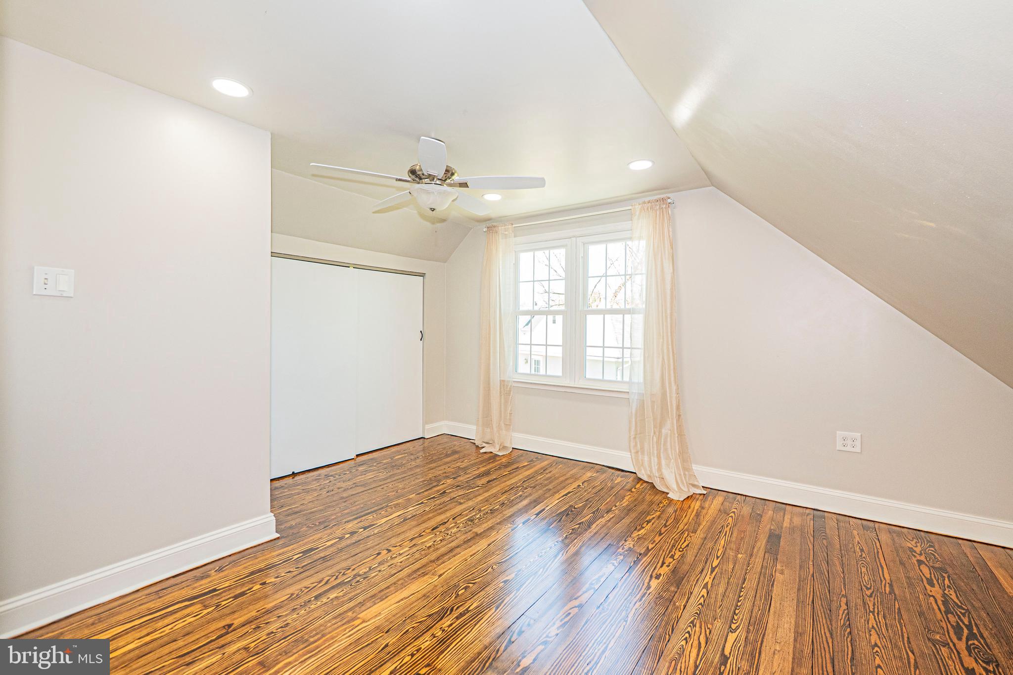 LINTHICUM HEIGHTS - Residential