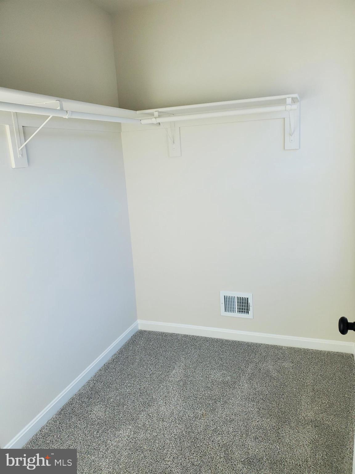 DILLON FARM - Residential Lease