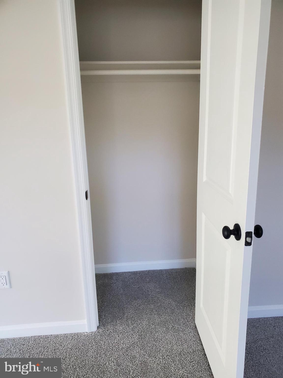 DILLON FARM - Residential Lease