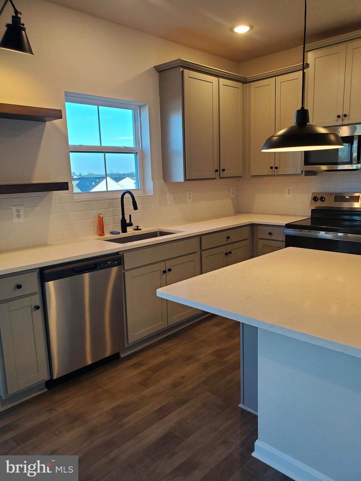 DILLON FARM - Residential Lease