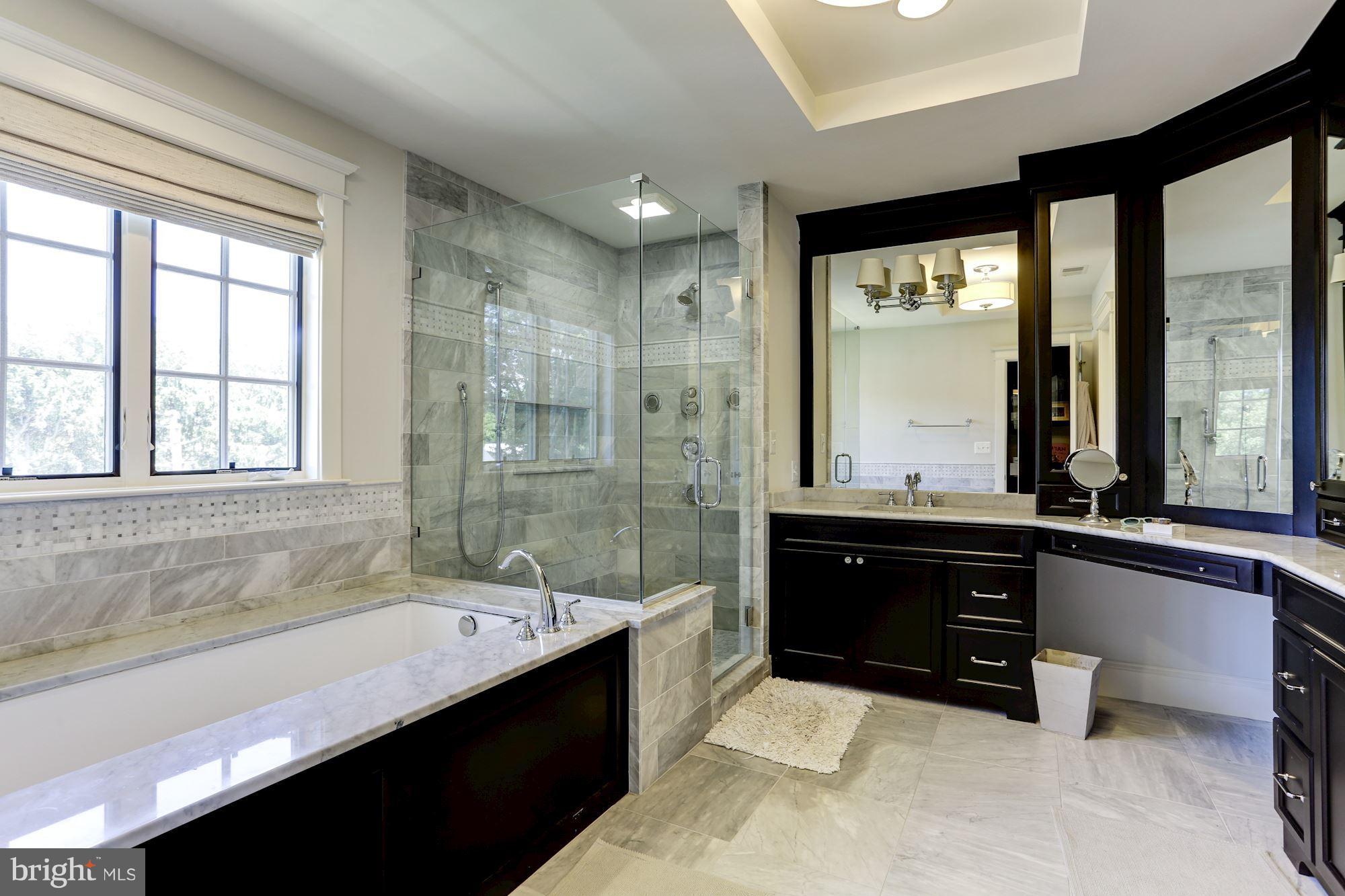 RIDGEWOOD VILLAGE - Residential