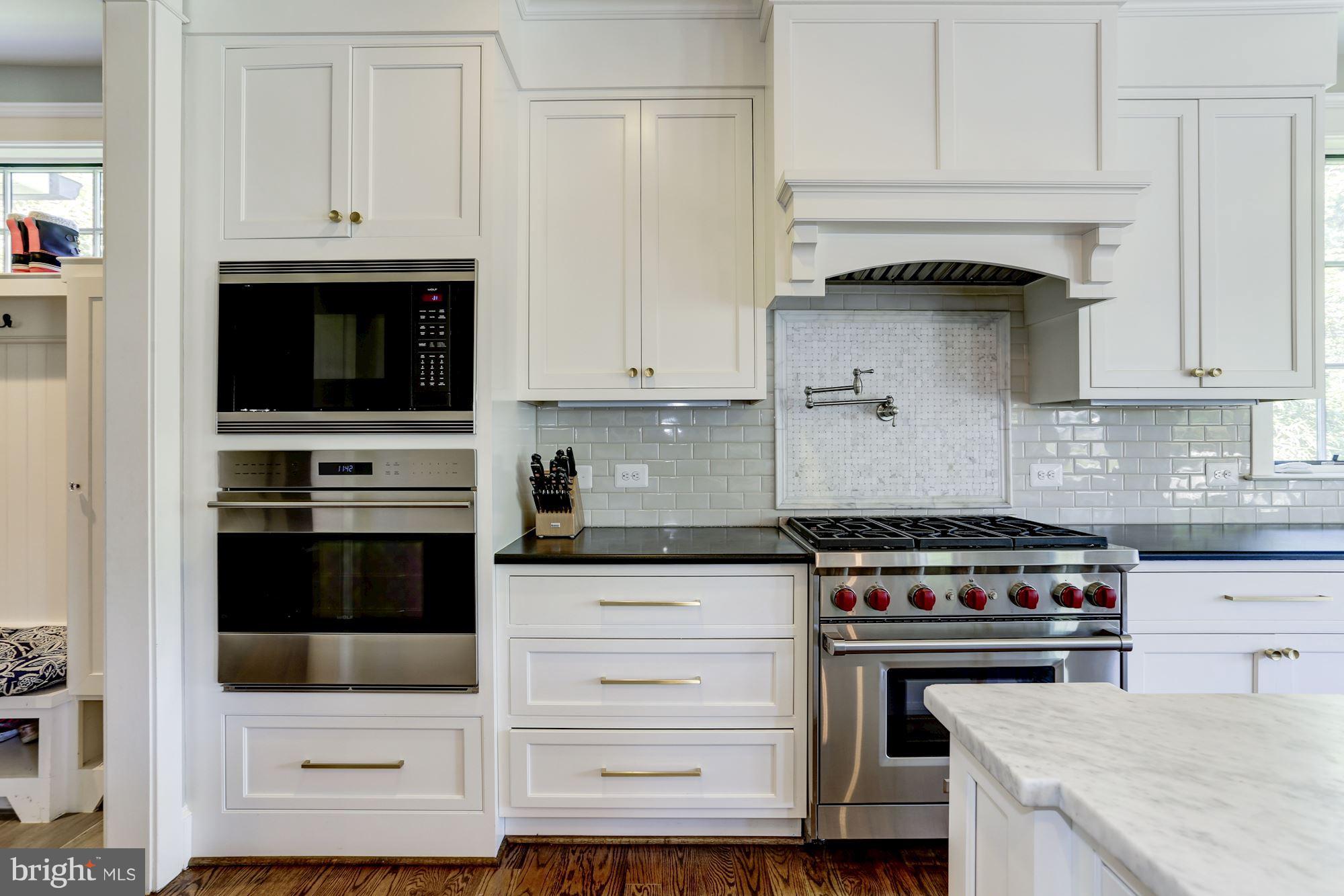 RIDGEWOOD VILLAGE - Residential