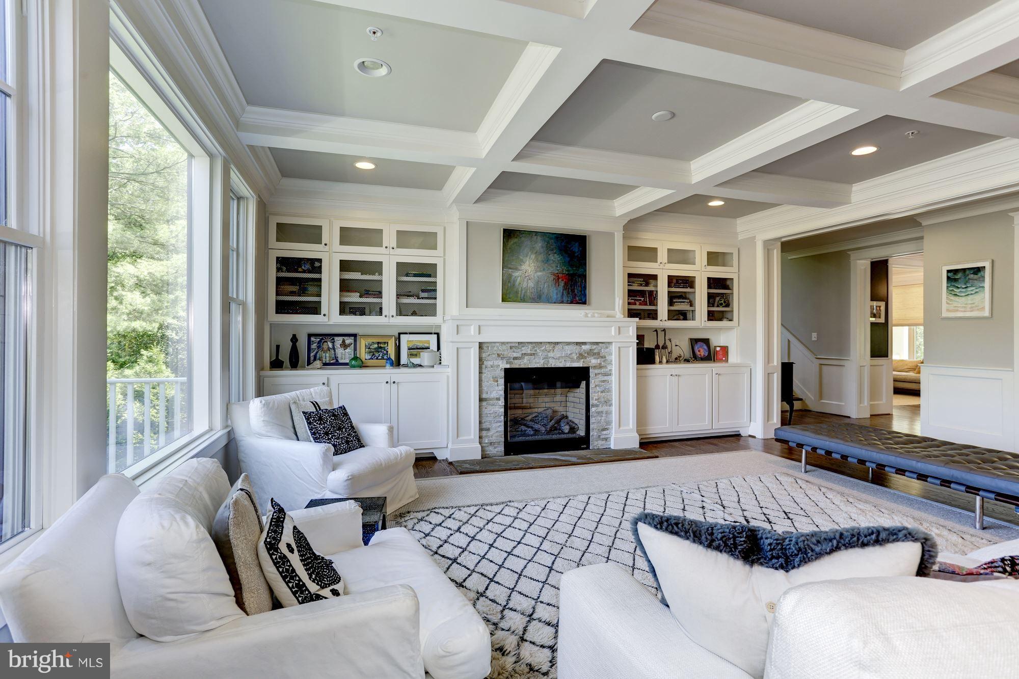 RIDGEWOOD VILLAGE - Residential