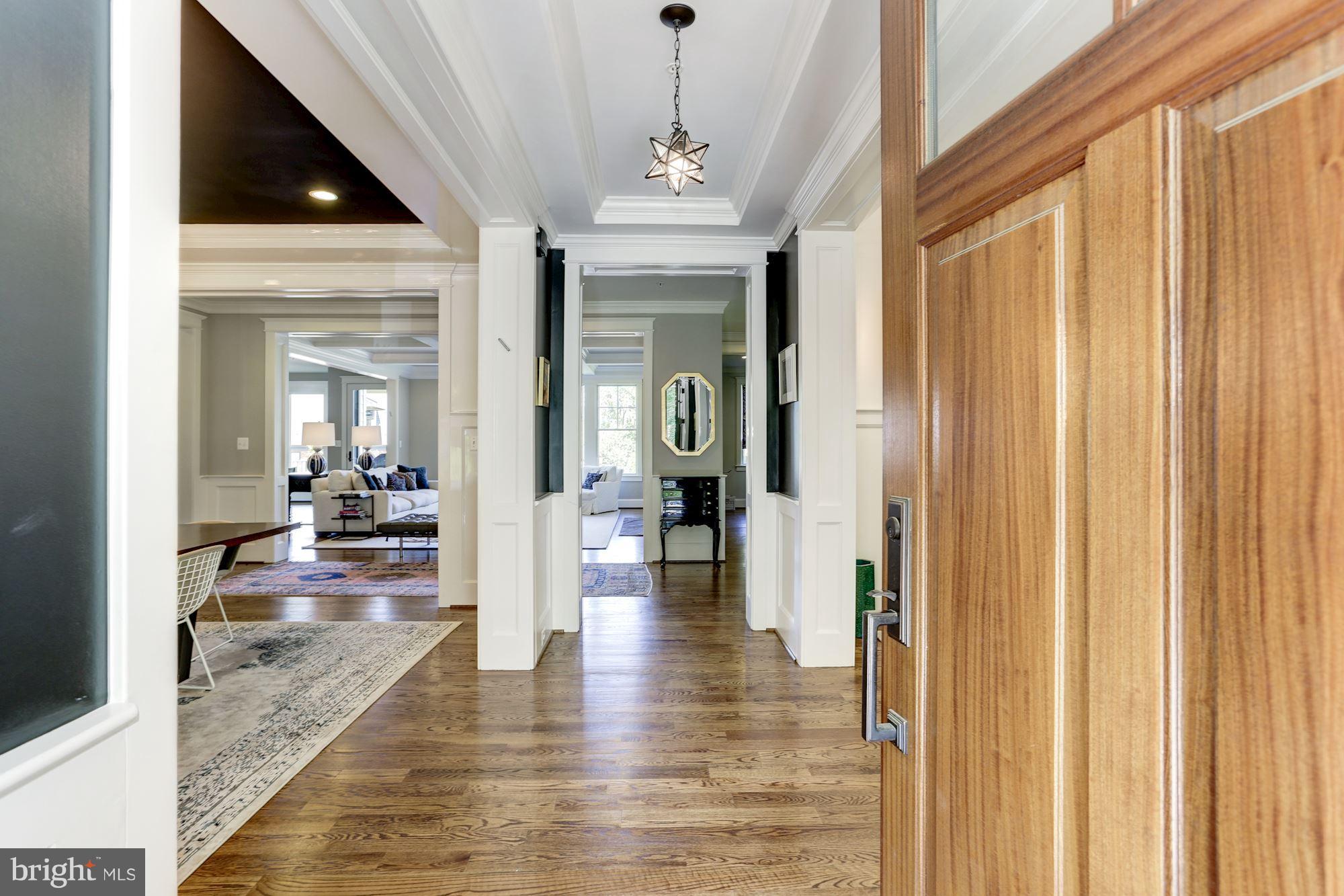 RIDGEWOOD VILLAGE - Residential