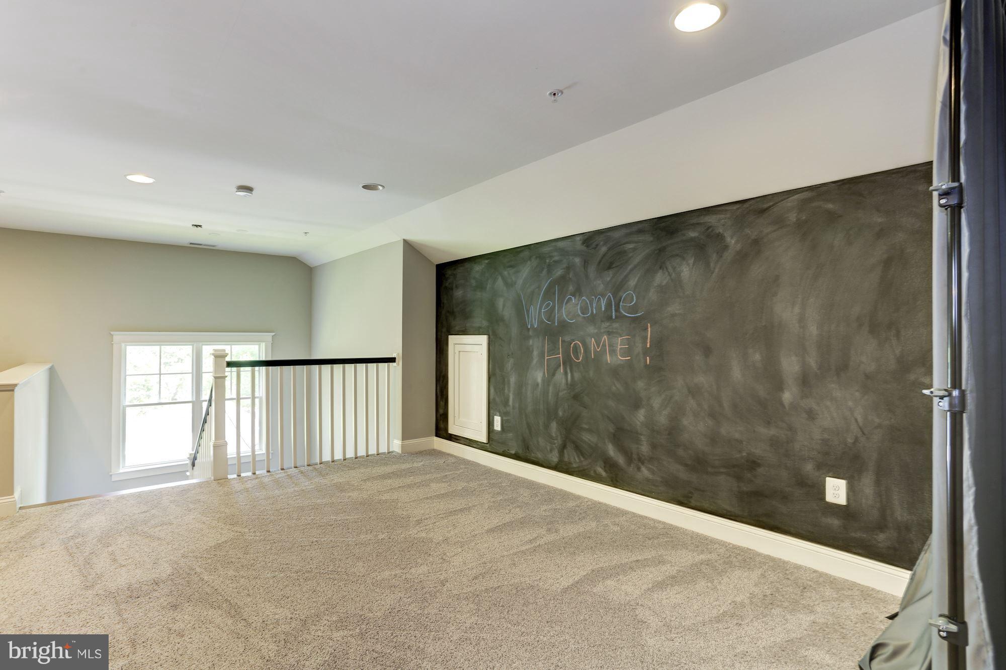 RIDGEWOOD VILLAGE - Residential