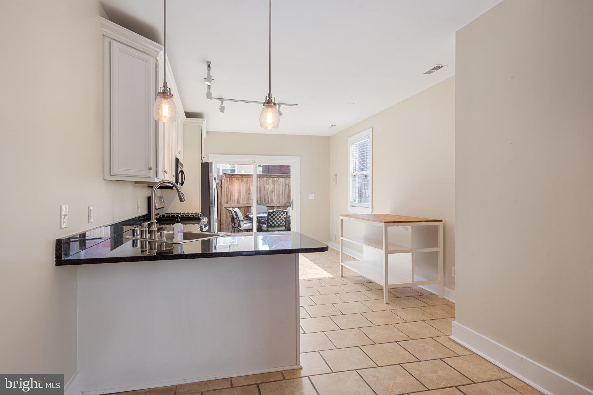 CANTON - Residential Lease