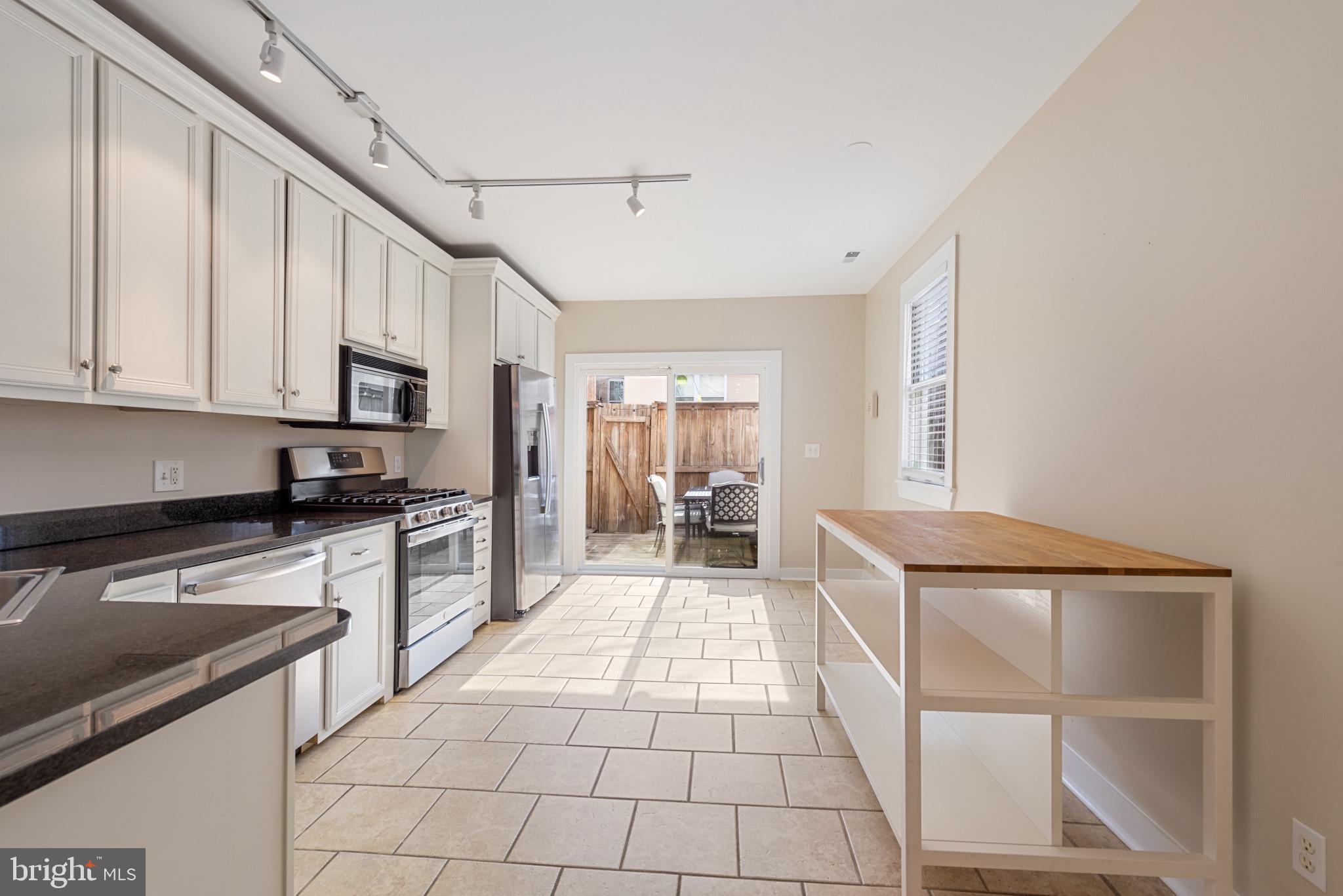 CANTON - Residential Lease