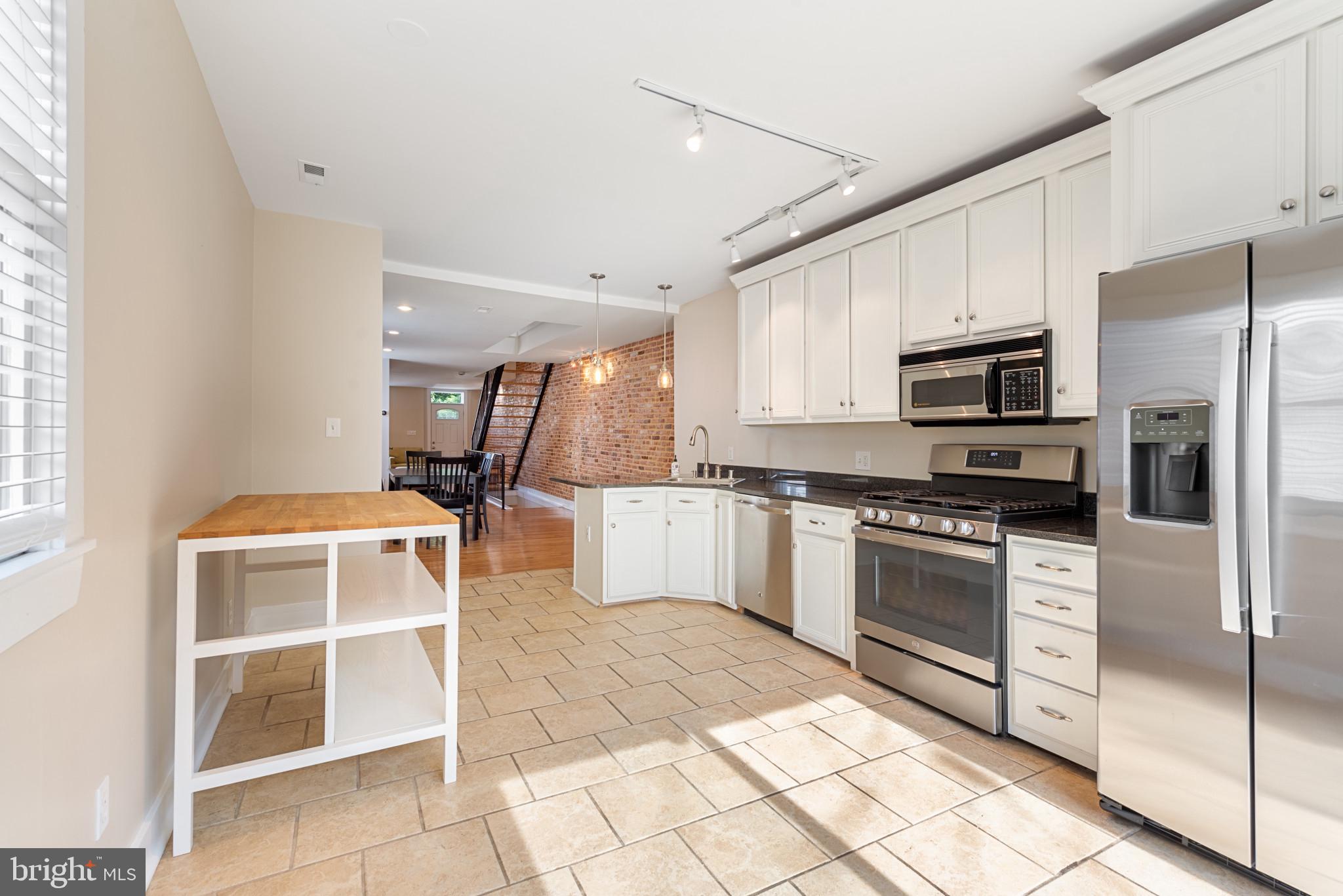 CANTON - Residential Lease