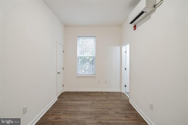 UNIVERSITY CITY - Residential Lease