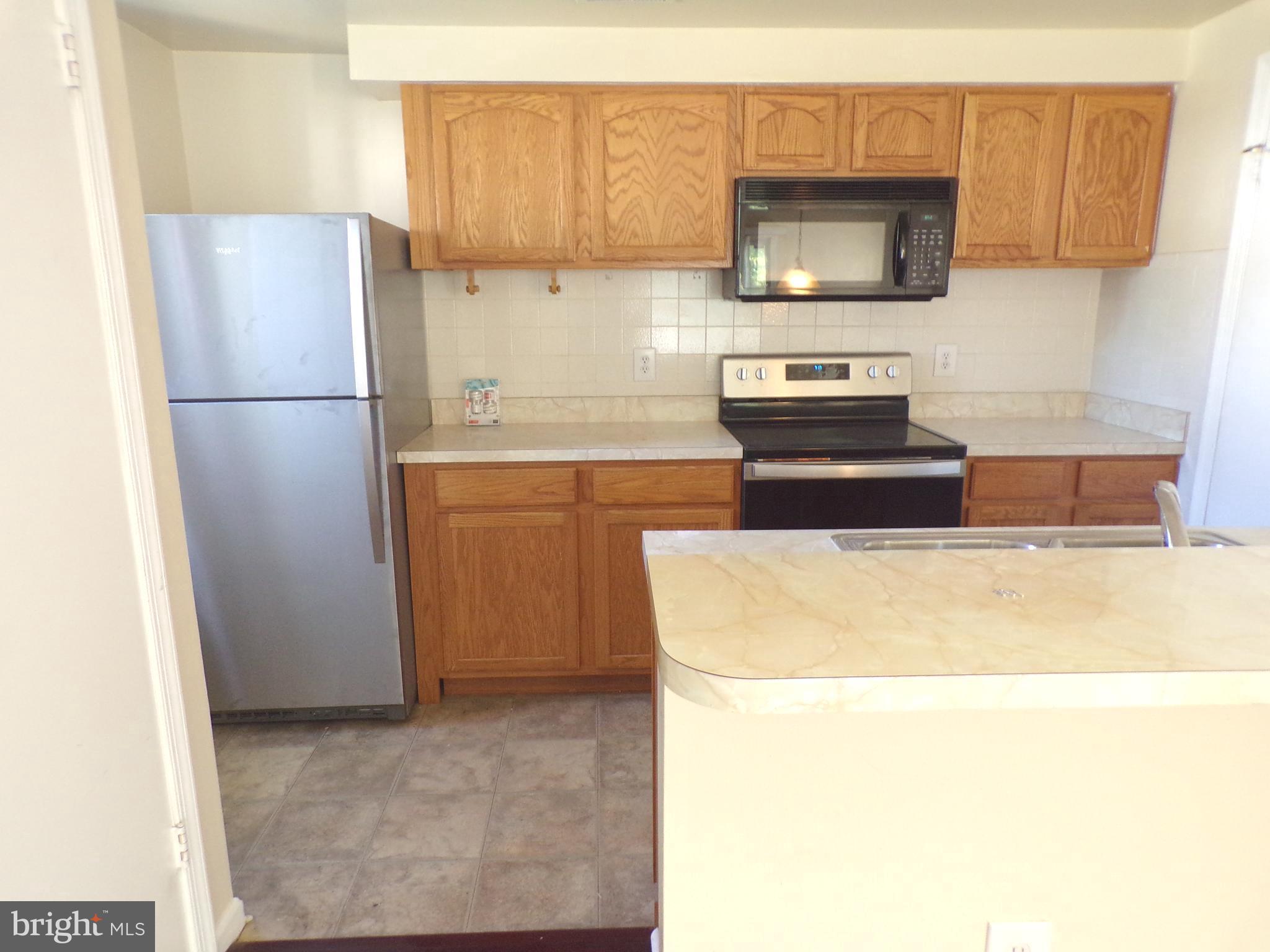 PEMBROOK VILLAGE - Residential Lease