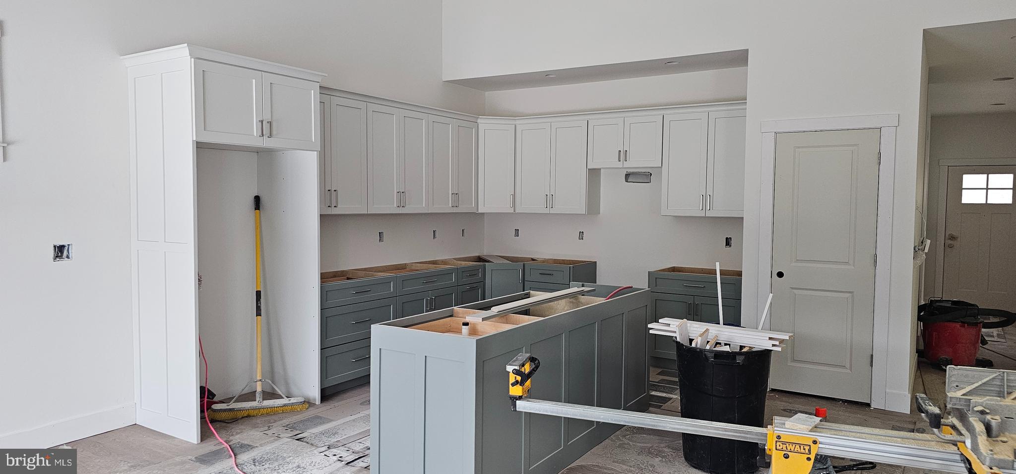 THE HORIZON AT BRUSH VALLEY - Residential