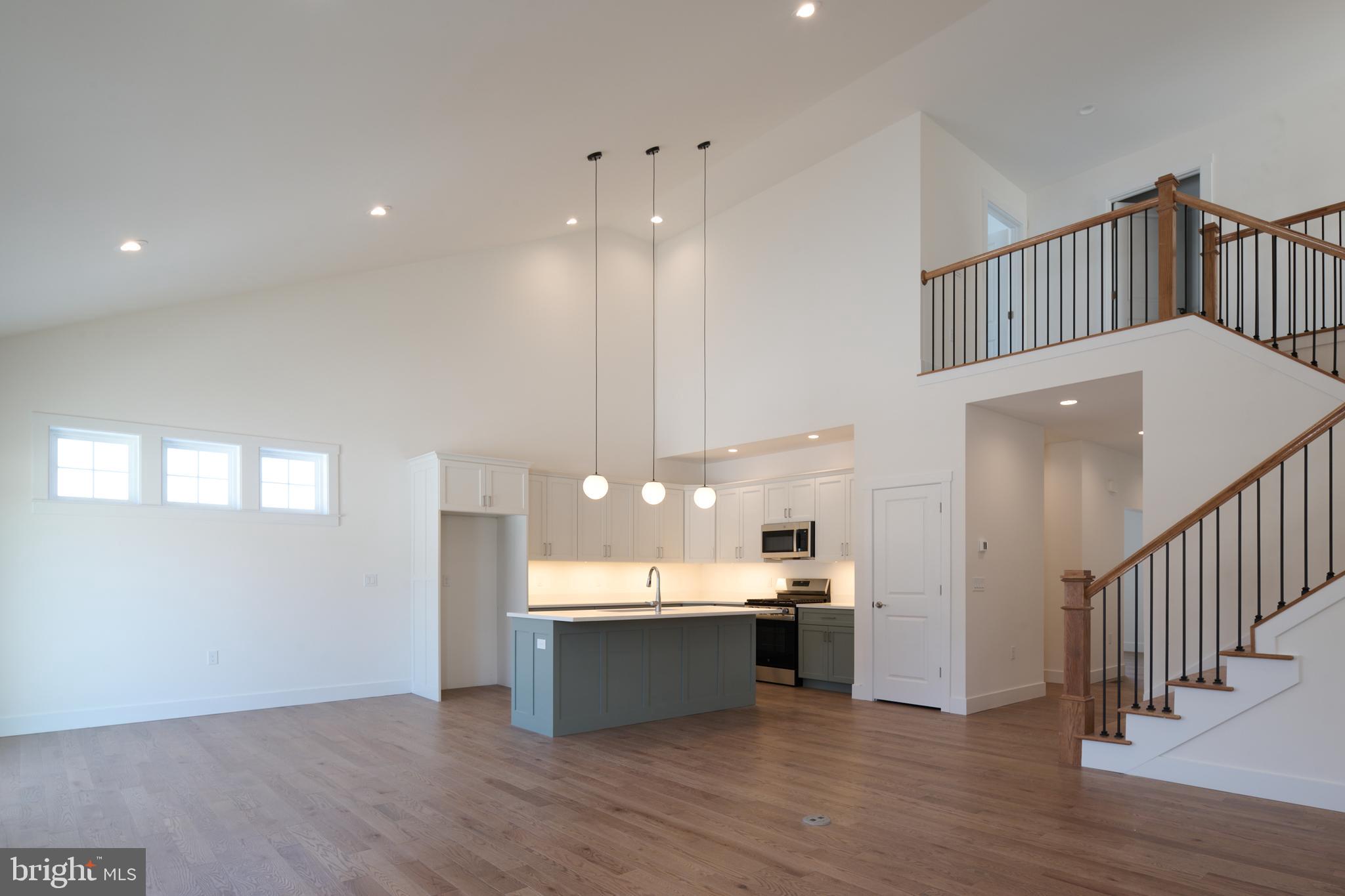 THE HORIZON AT BRUSH VALLEY - Residential