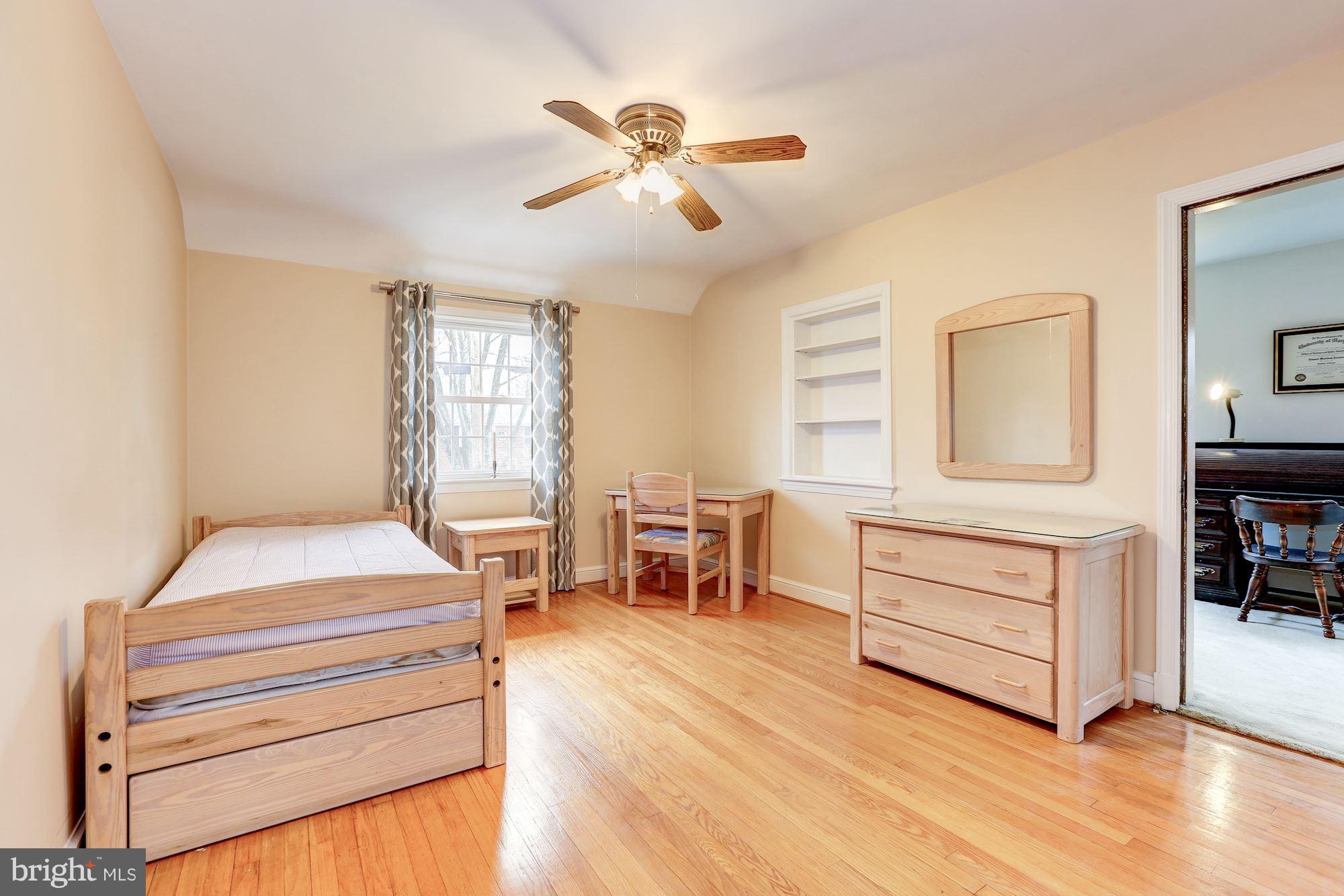 WOODMOOR - Residential