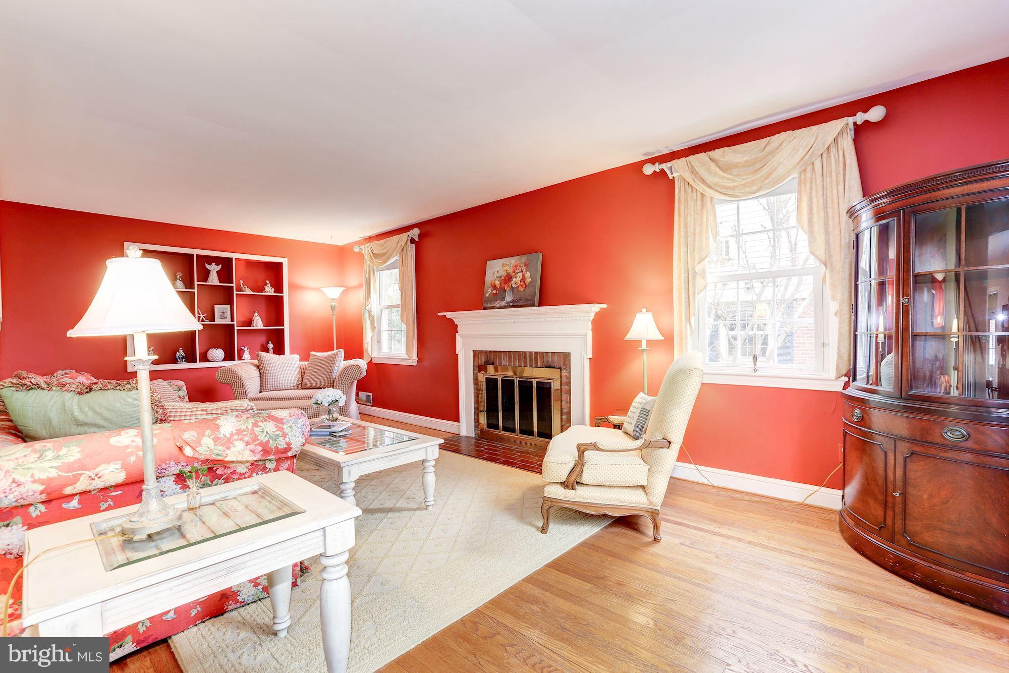 WOODMOOR - Residential