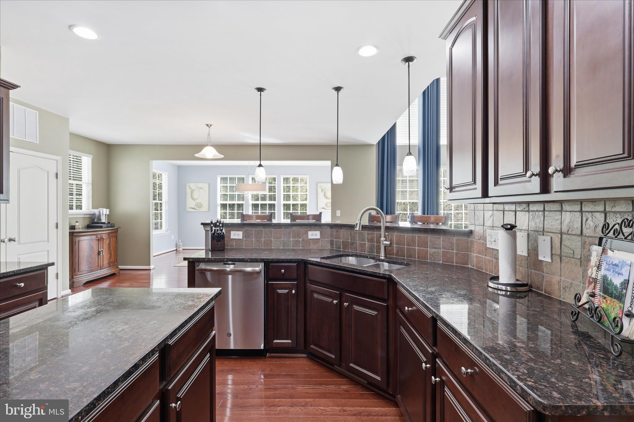 PORT POTOMAC - Residential