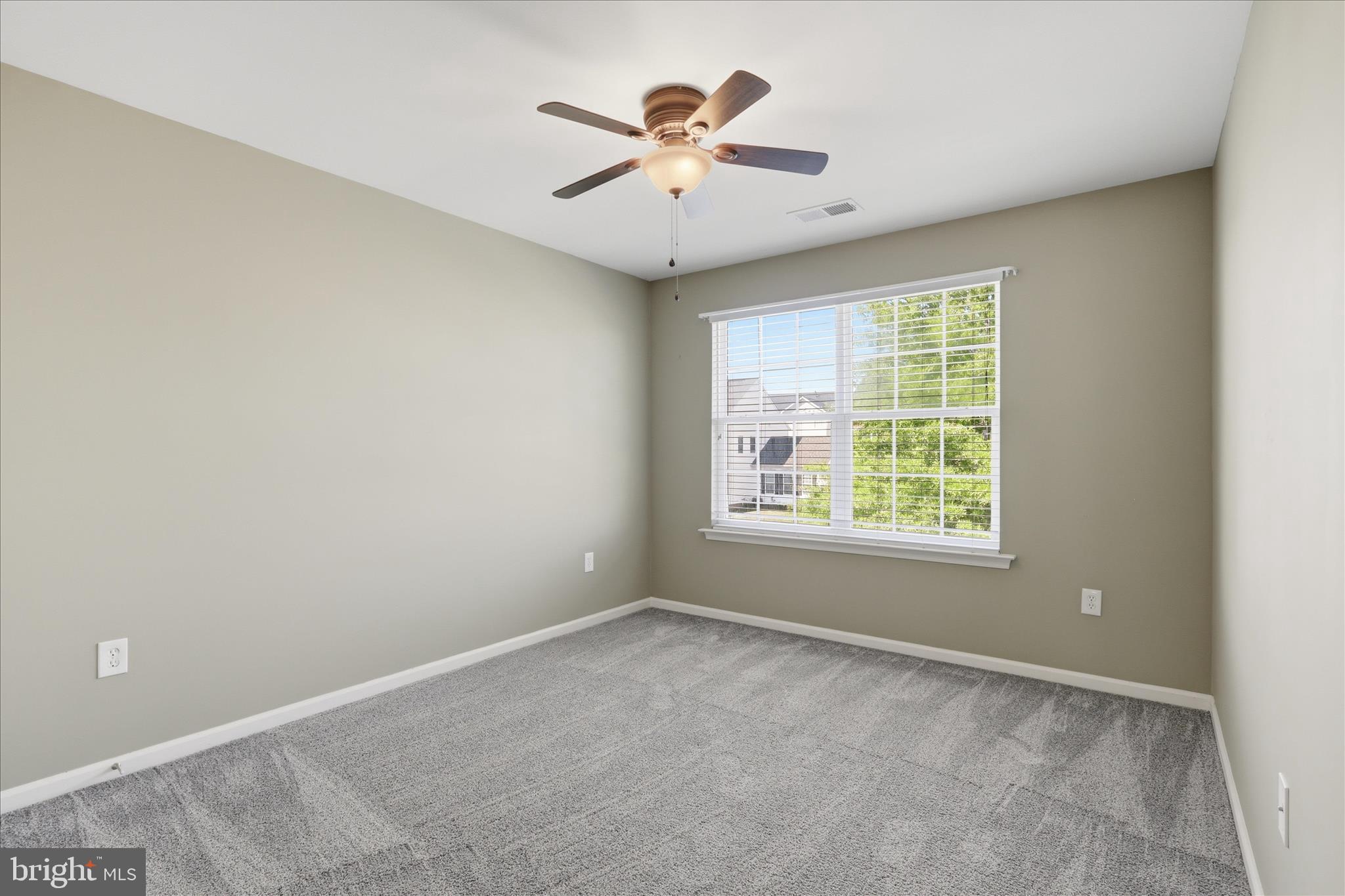 PORT POTOMAC - Residential