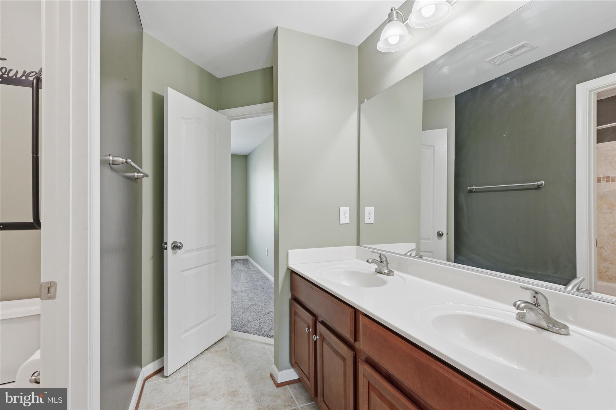 PORT POTOMAC - Residential