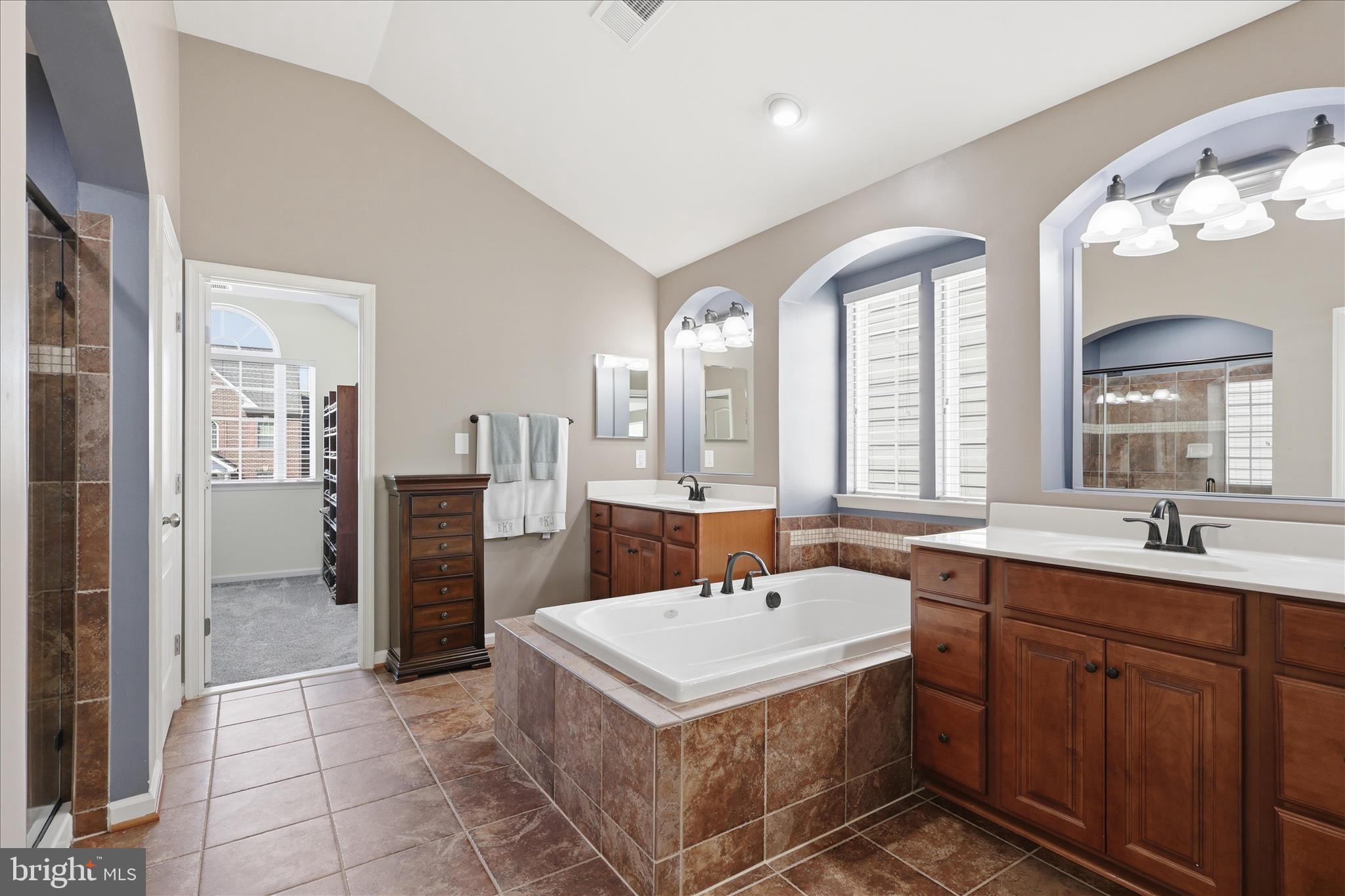 PORT POTOMAC - Residential