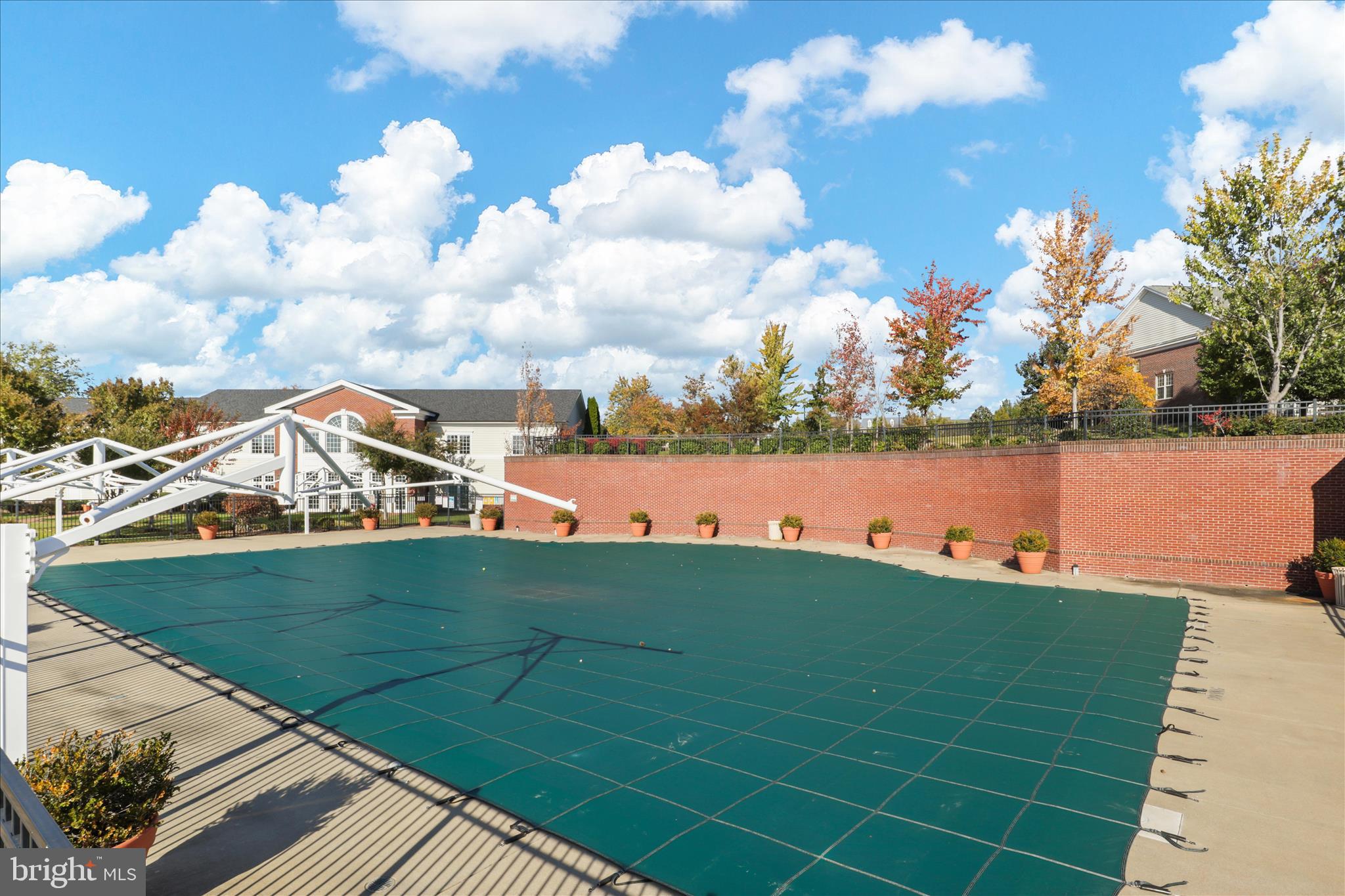 PORT POTOMAC - Residential