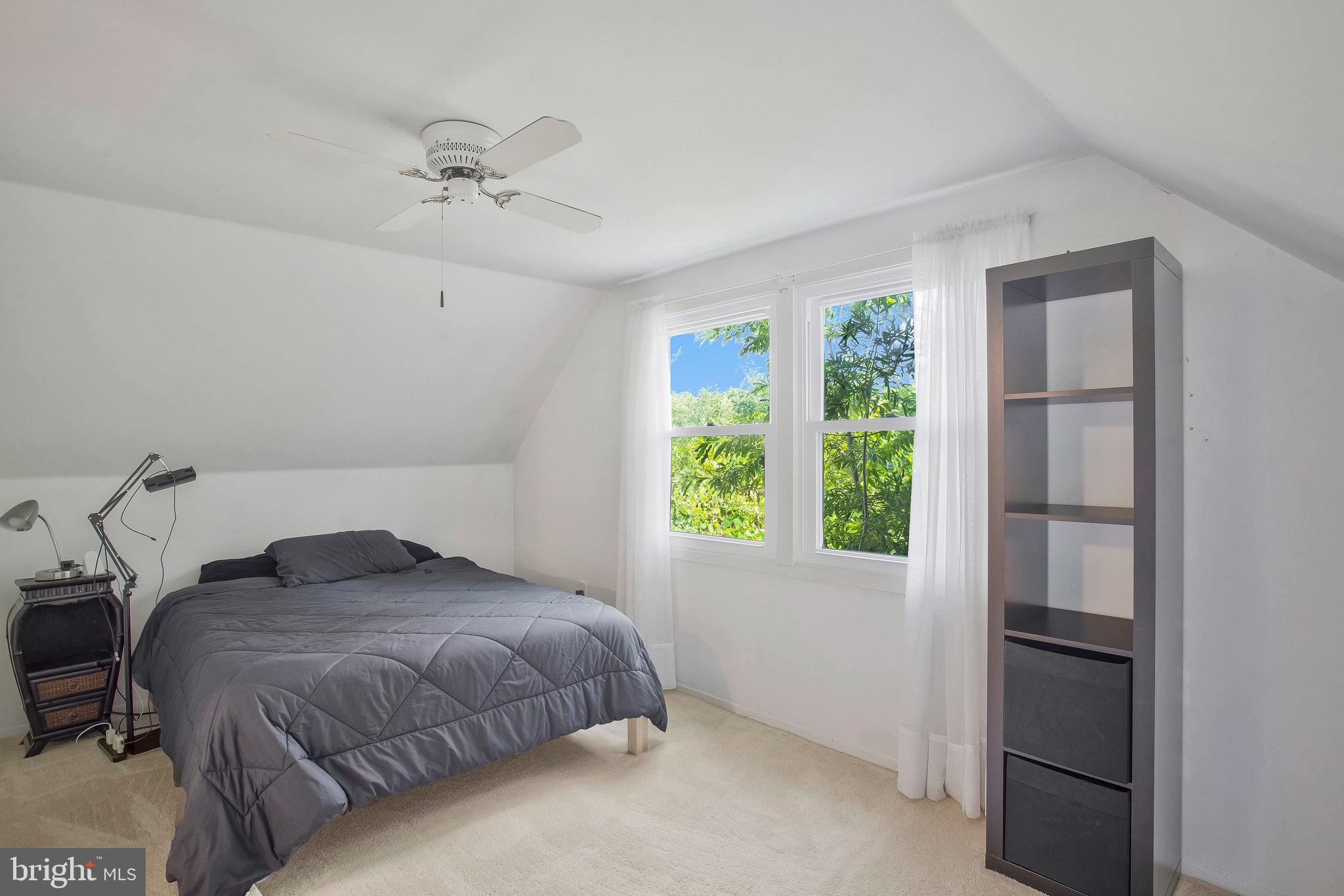 VICTORIA HEIGHTS - Residential