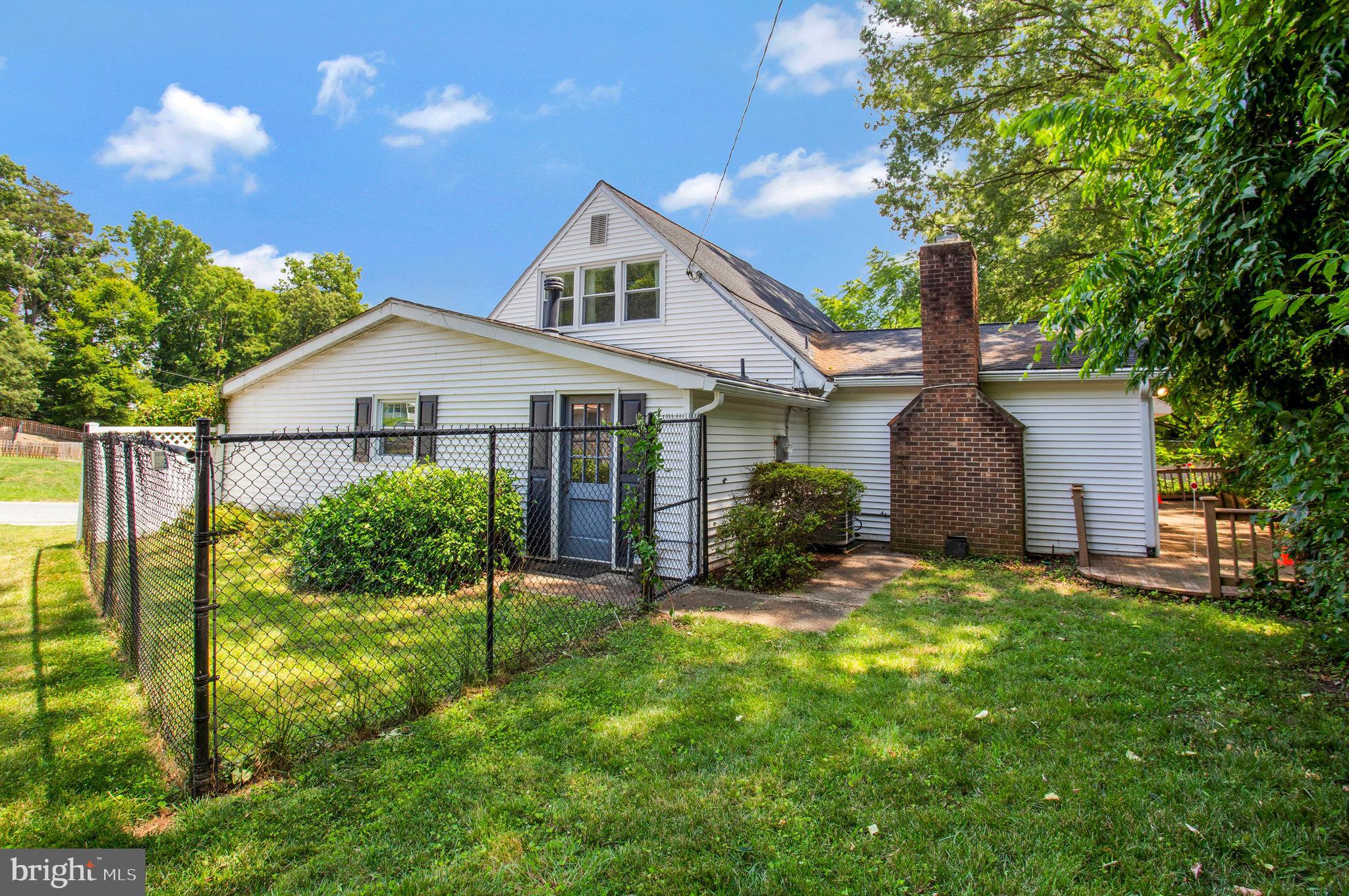 VICTORIA HEIGHTS - Residential