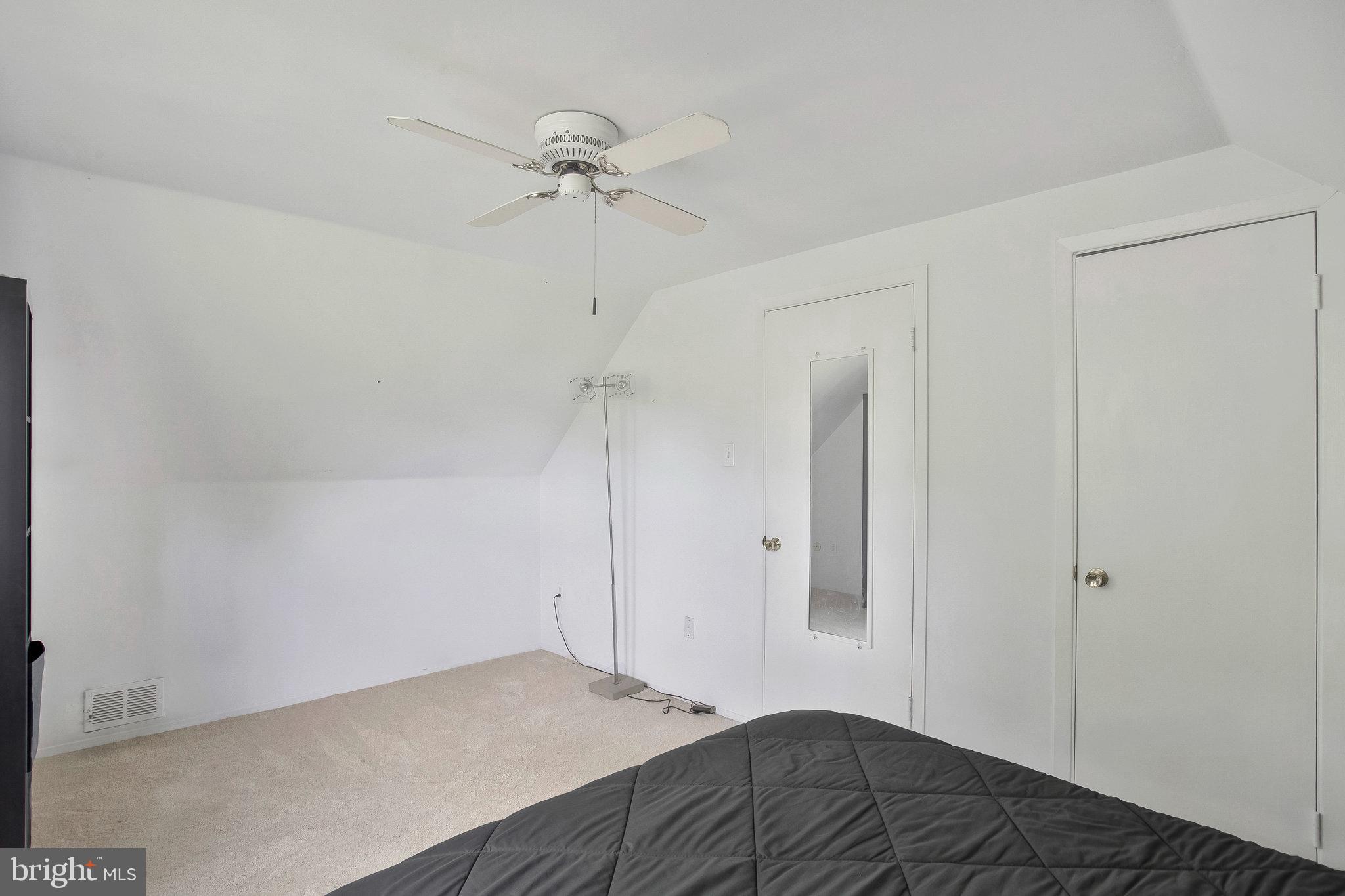 VICTORIA HEIGHTS - Residential