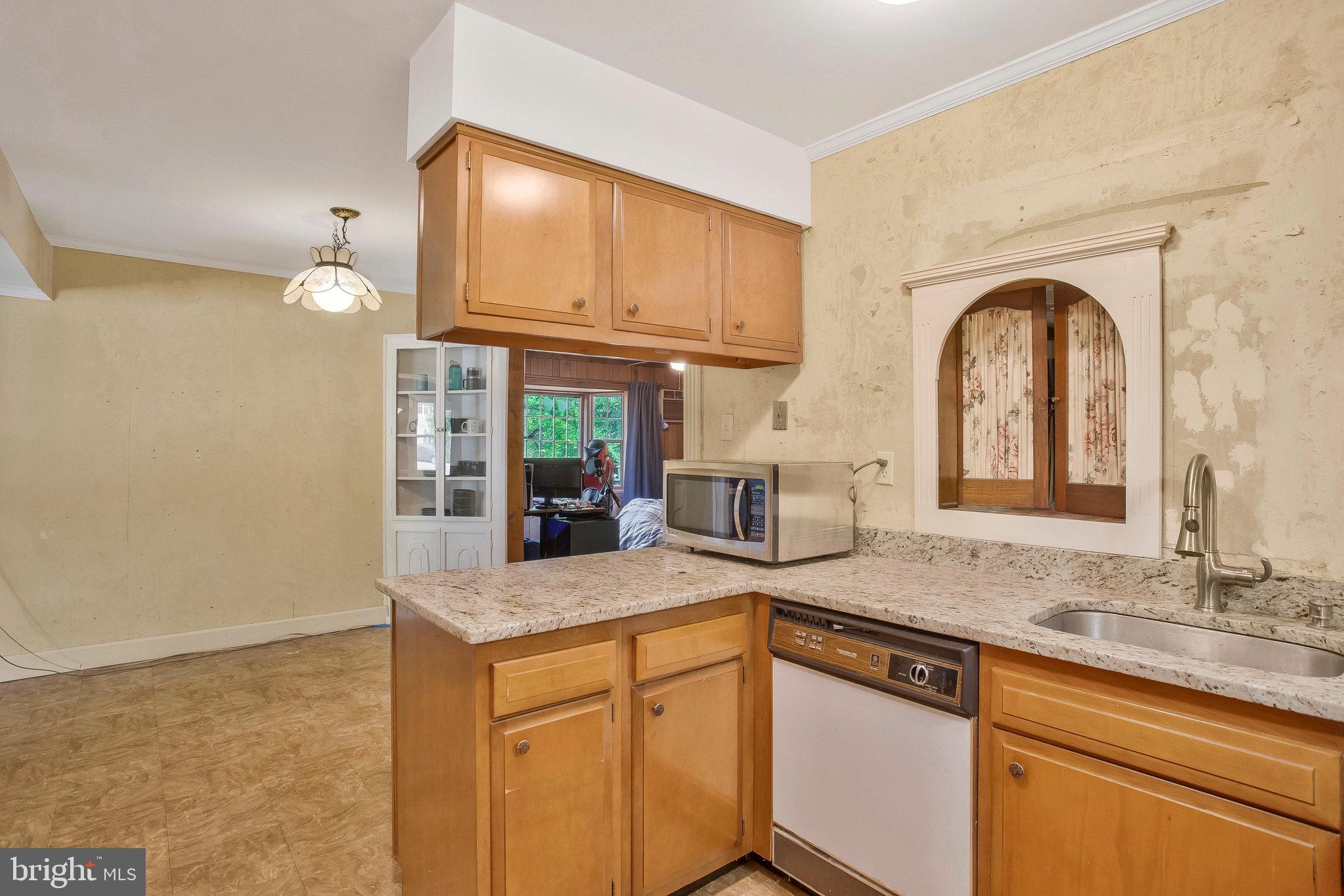 VICTORIA HEIGHTS - Residential