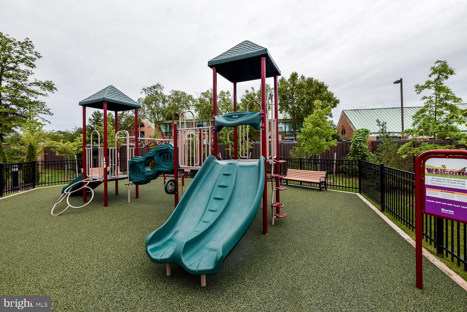 WOOD GLEN - Residential