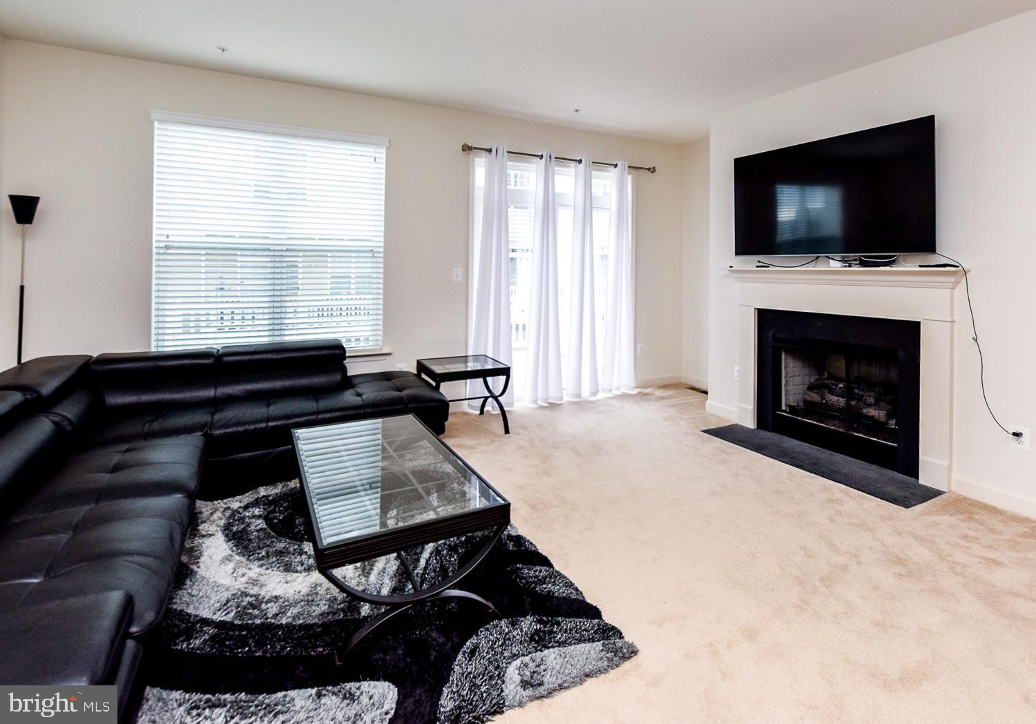 WOOD GLEN - Residential