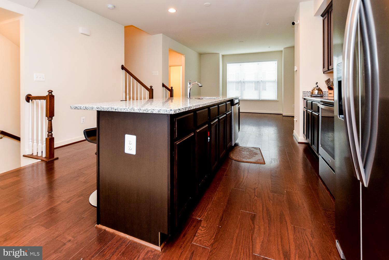 WOOD GLEN - Residential