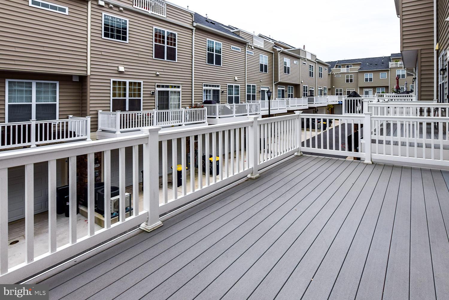 WOOD GLEN - Residential