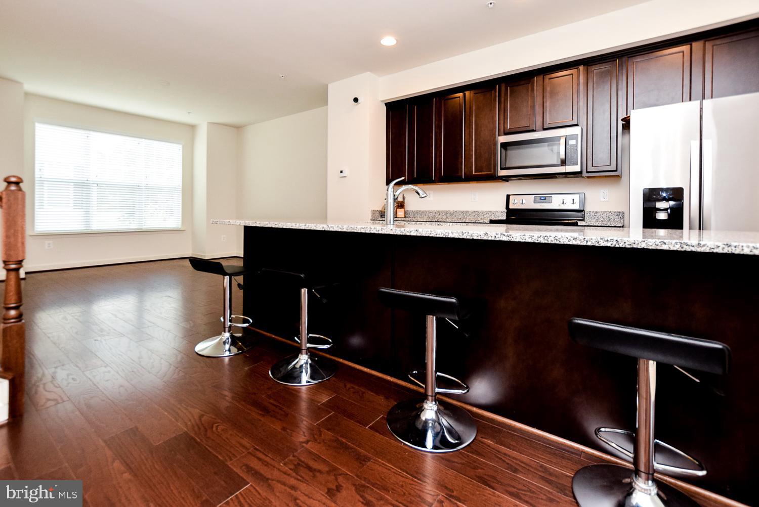 WOOD GLEN - Residential