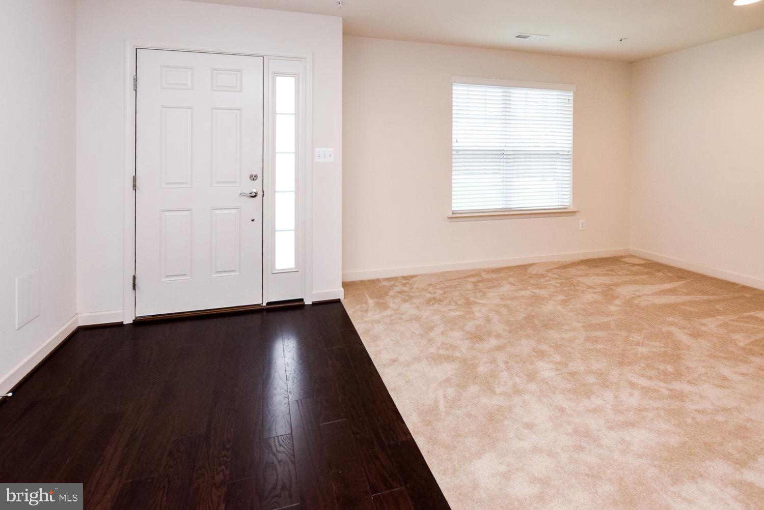 WOOD GLEN - Residential