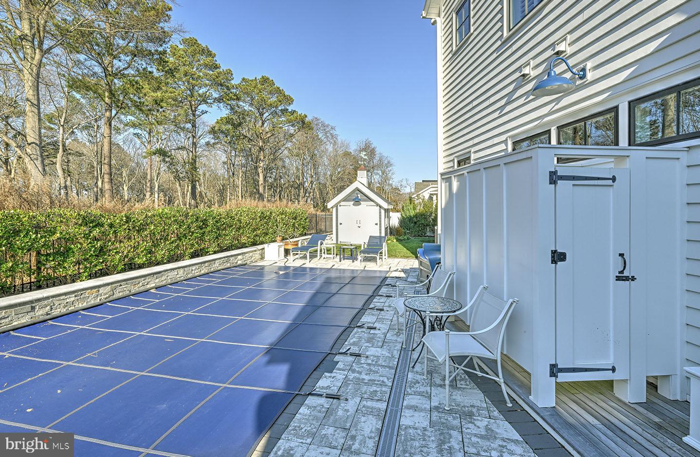 MARINERS RETREAT - Residential