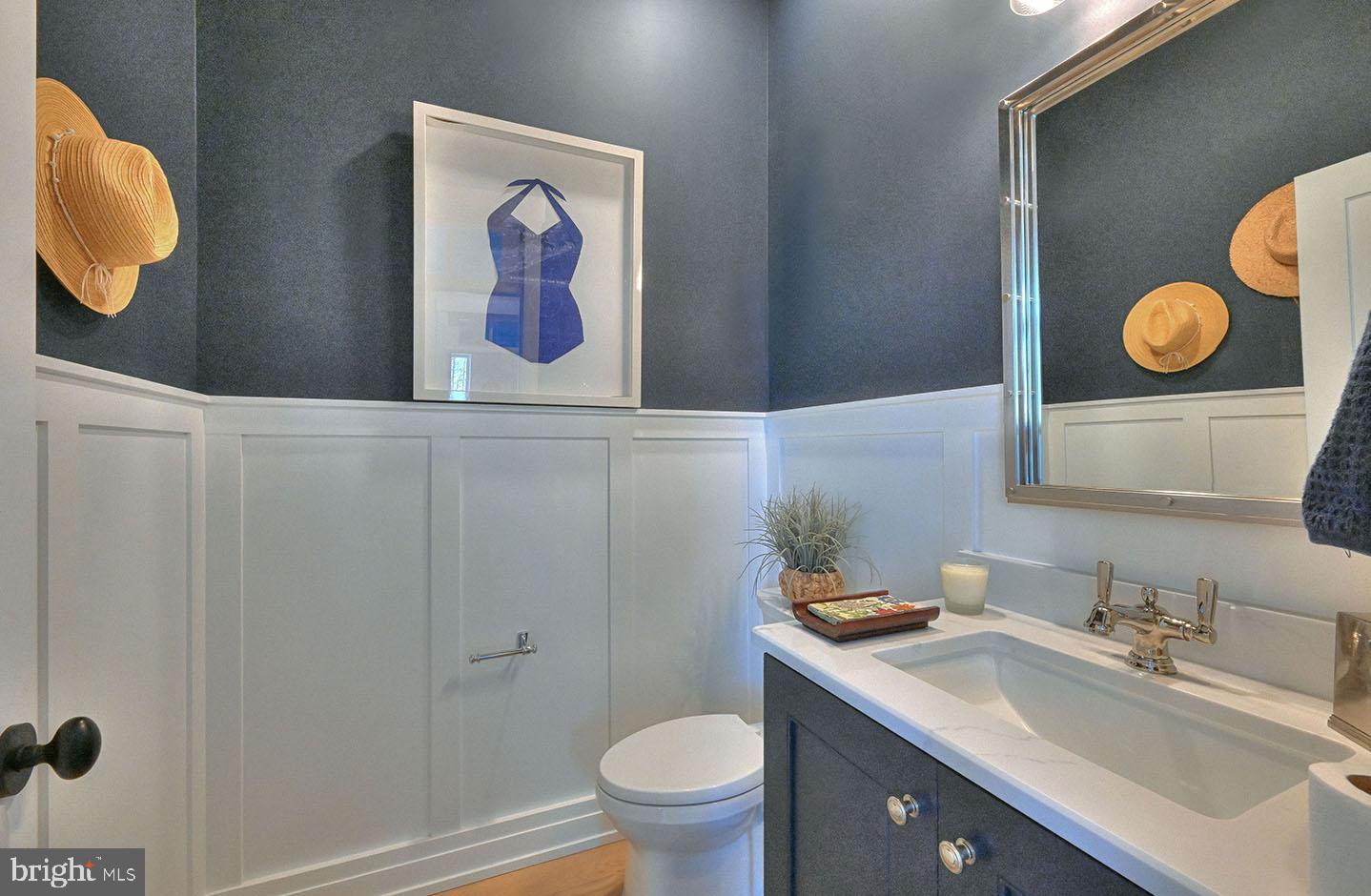 MARINERS RETREAT - Residential