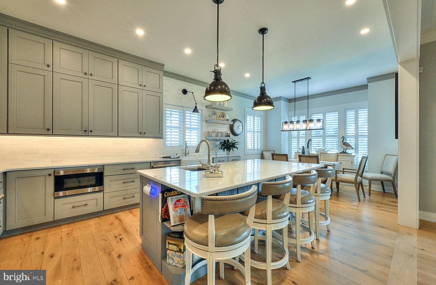 MARINERS RETREAT - Residential