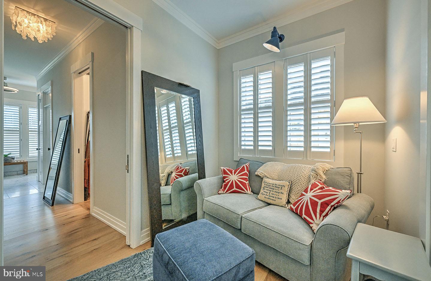 MARINERS RETREAT - Residential