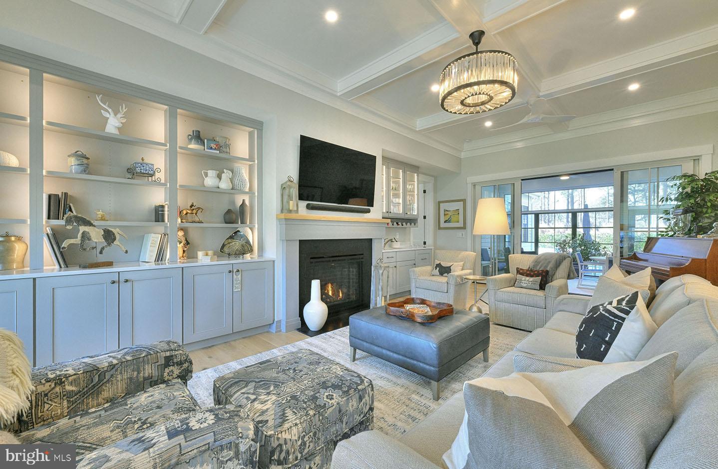 MARINERS RETREAT - Residential