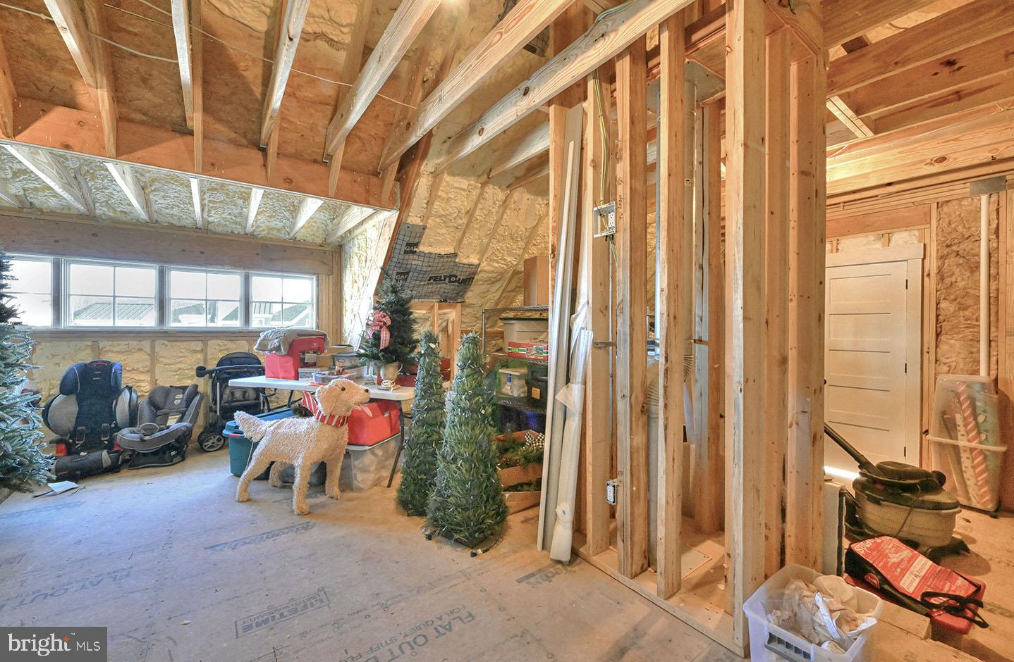 MARINERS RETREAT - Residential