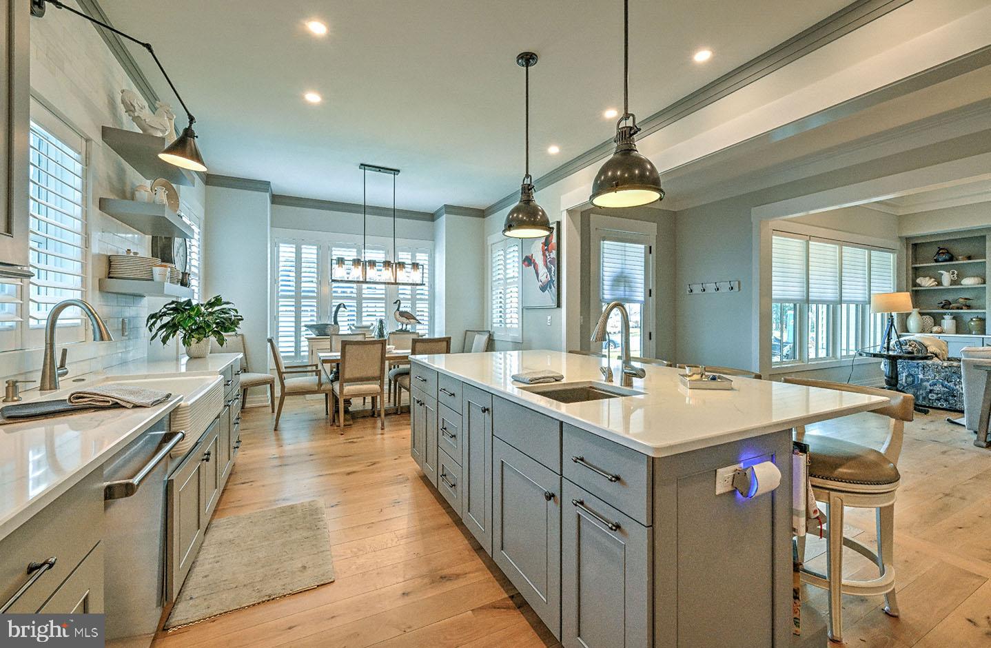 MARINERS RETREAT - Residential