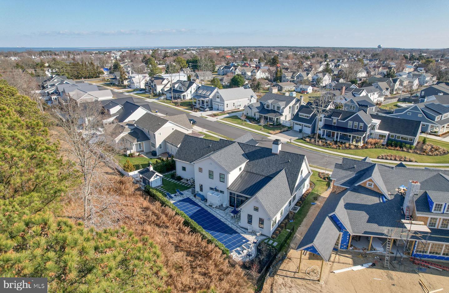 MARINERS RETREAT - Residential