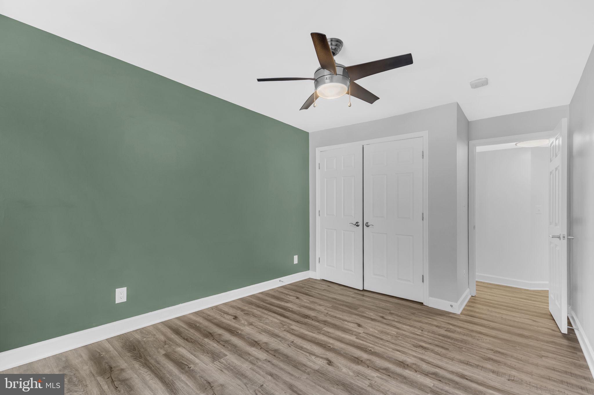 PARKSIDE AT ALEXANDRIA - Residential Lease