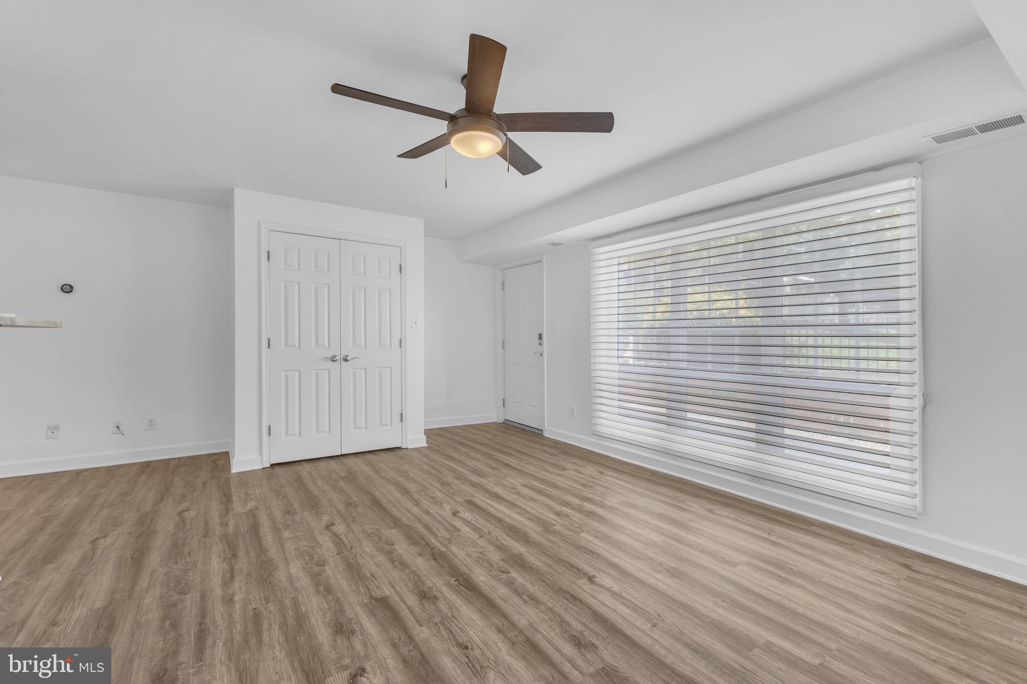 PARKSIDE AT ALEXANDRIA - Residential Lease