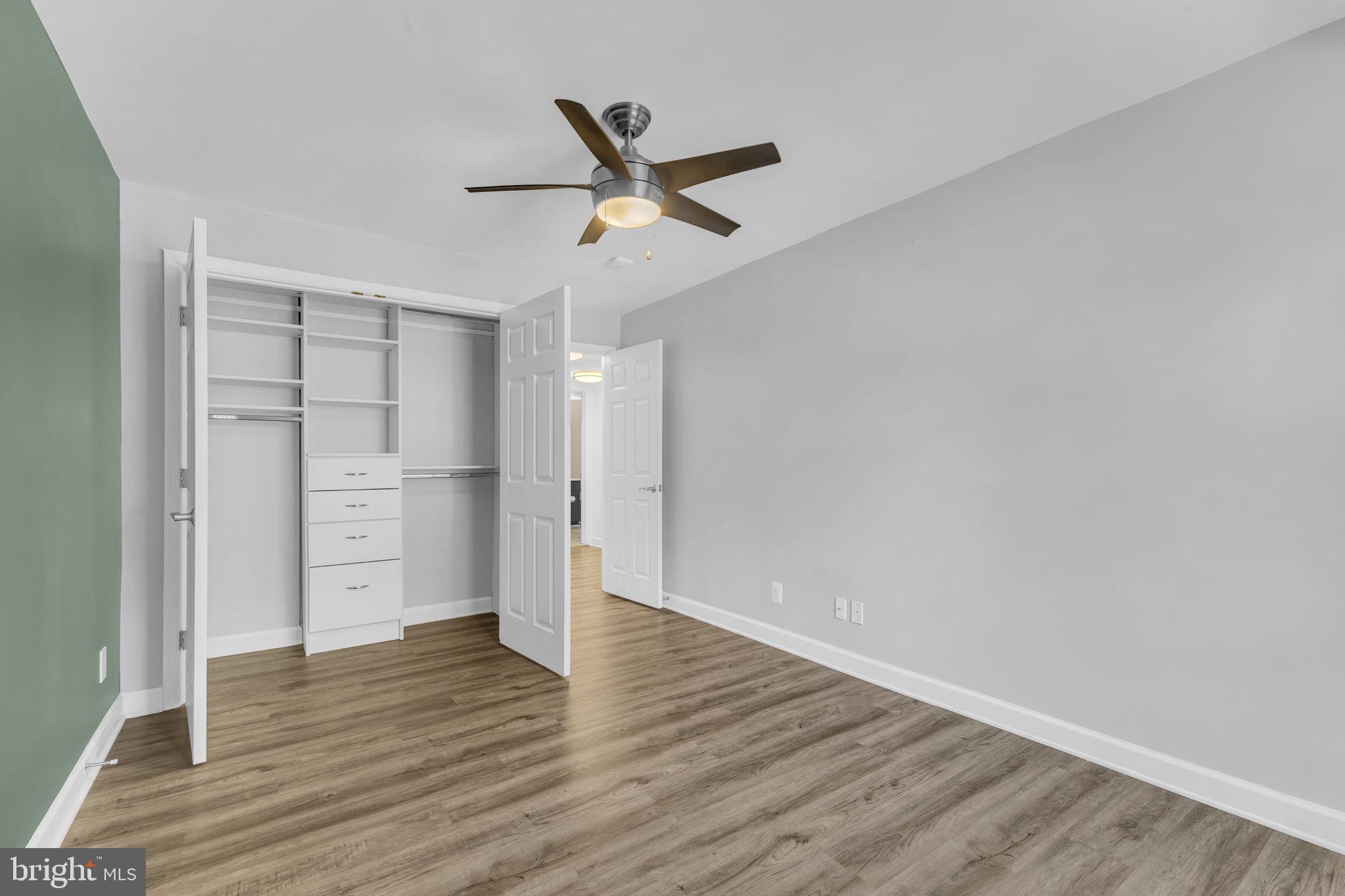 PARKSIDE AT ALEXANDRIA - Residential Lease