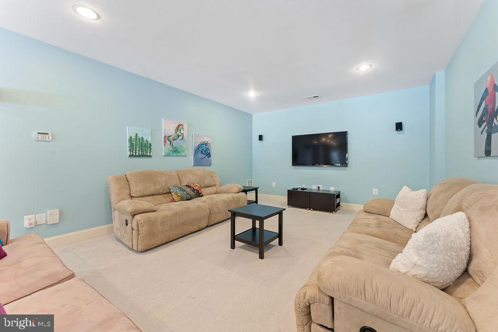 MINERAL SPRINGS PLANTATION - Residential