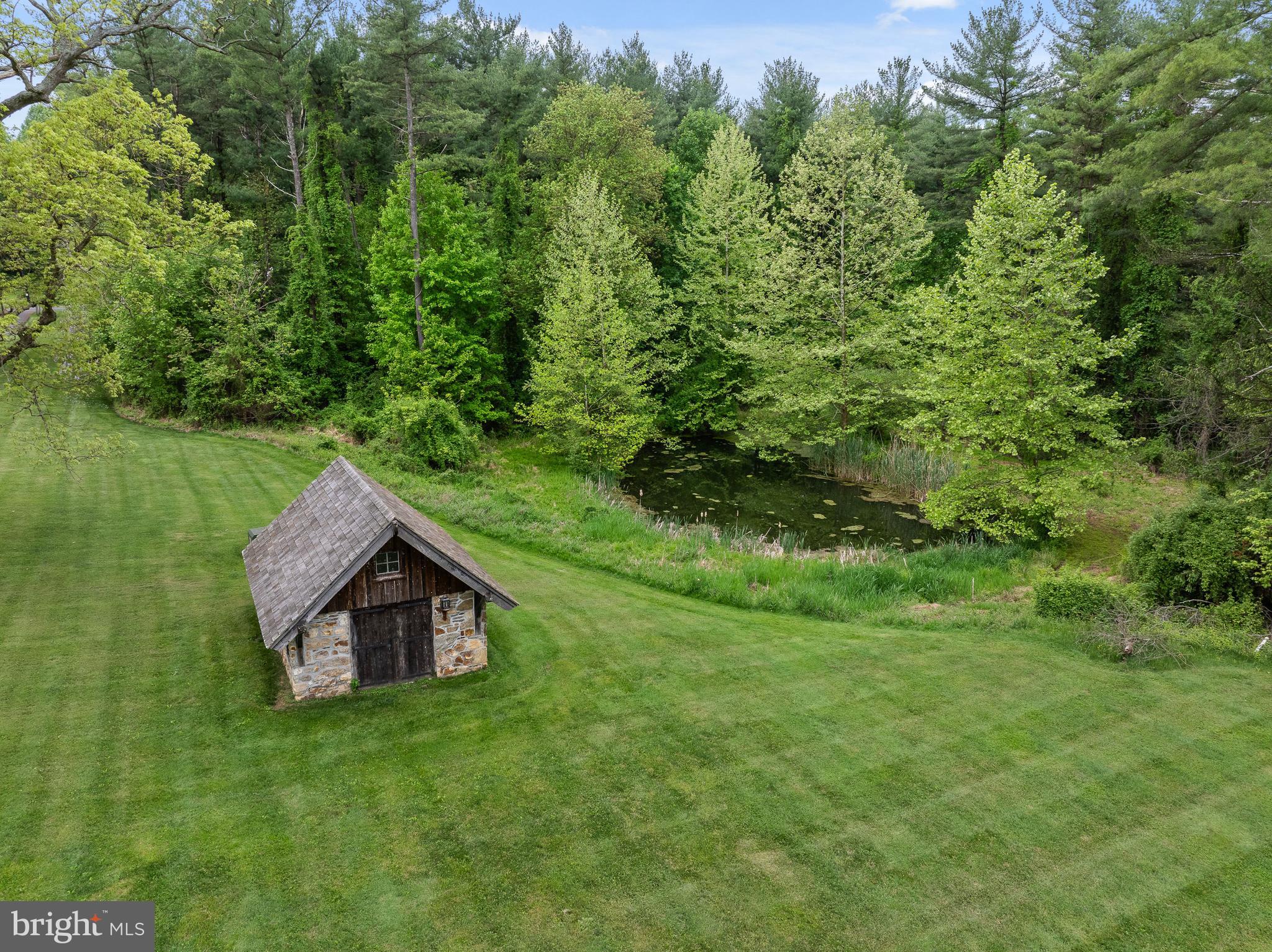 CHESHIRE HUNT - Residential